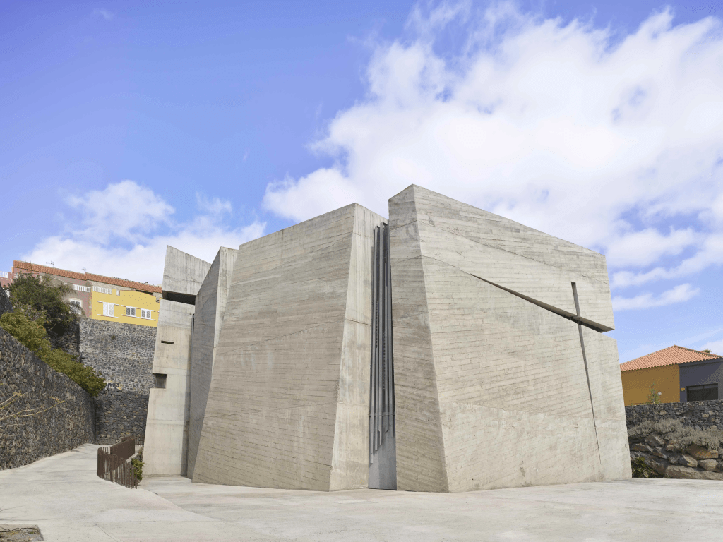 Buildings That Preach: The 2025 World Building of the Year and the Crisis of Beauty