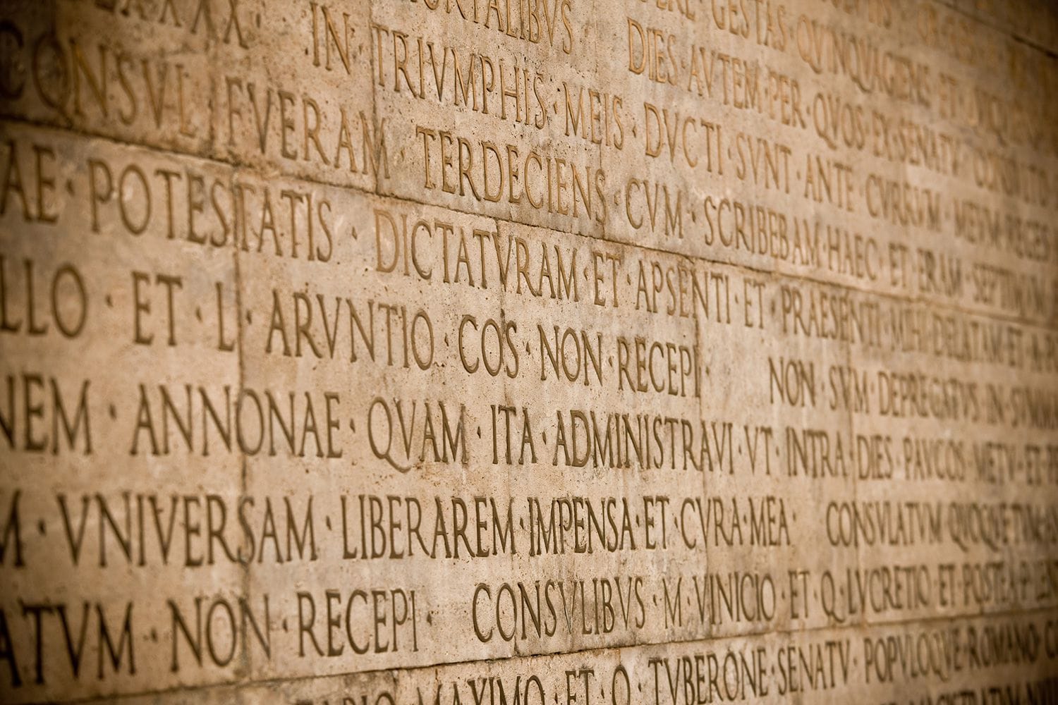 Latin for Politics: When the World of Spoken Latin Goes Woke