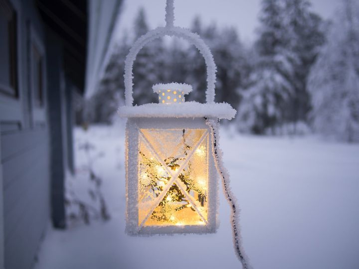 🎅 Countdown to Christmas! Let It Snow Candle Magic!