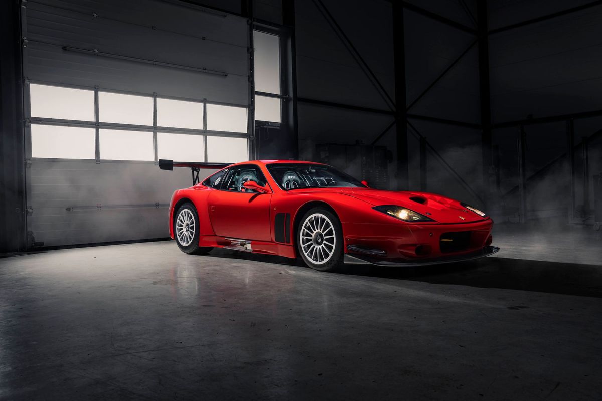 1.-Ferrari-575-GTC-Stradale---