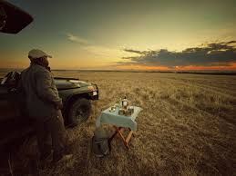 THE DAILY DROP: The Ultimate Serengeti Sundowner Itinerary