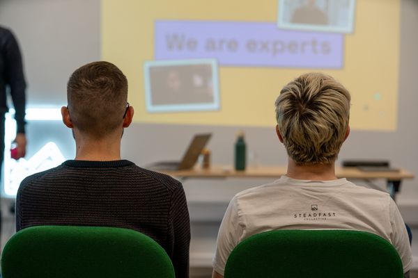 From silo to synergy: 3 ways to extend your brand into your digital community