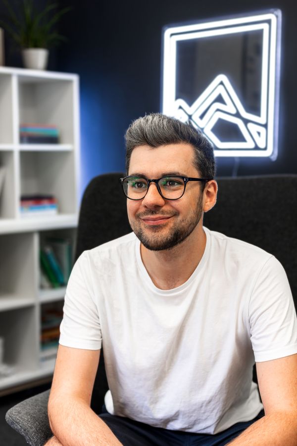 Who could you invite to Platforming Community?