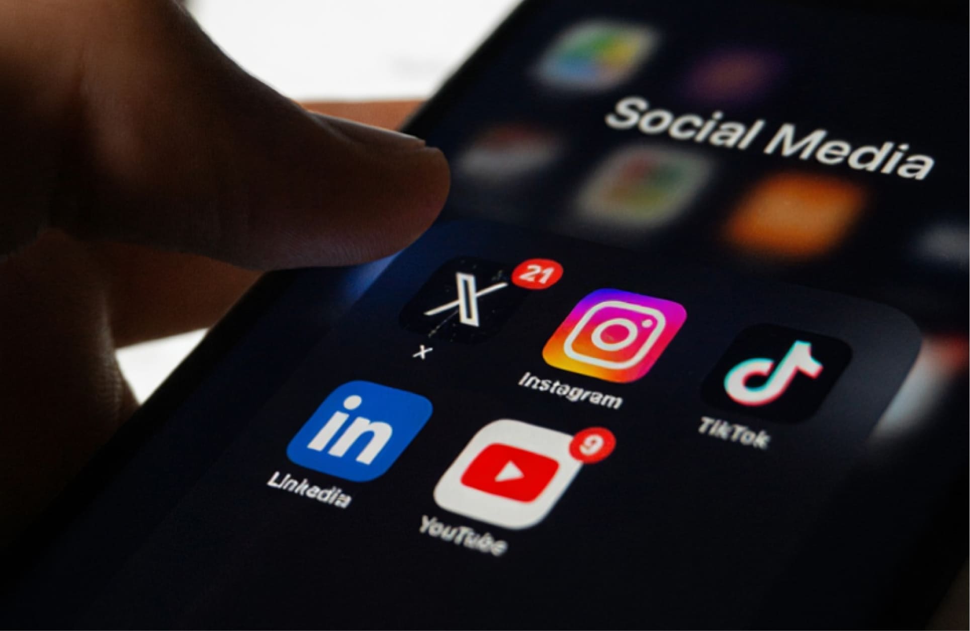 Traditional Social Media Apps