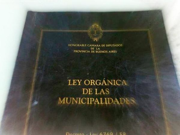 Una creación del gobierno de facto. Un símbolo de negación al reconocimiento de la autonomía municipal.