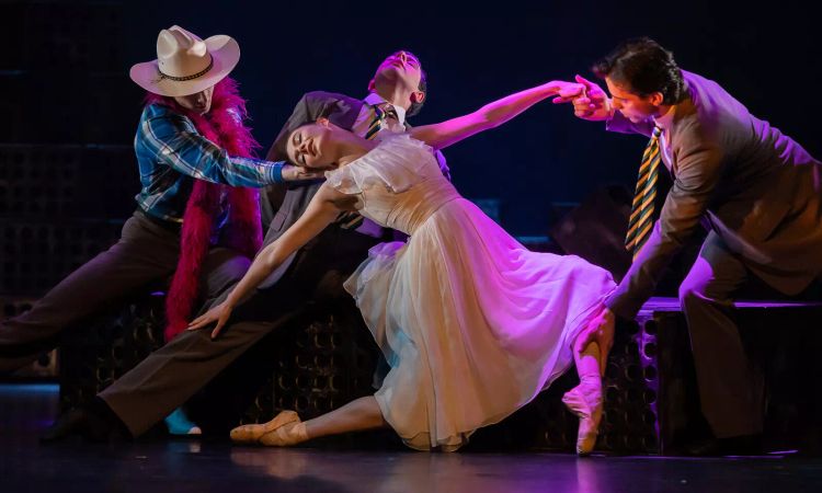 Critical Corner: A Streetcar Named Desire, Animal