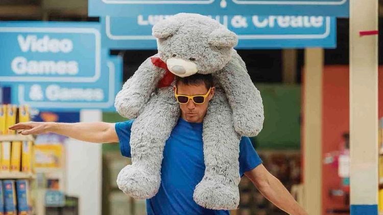 Critical Corner: Roofman, The Ghost of Yōtei