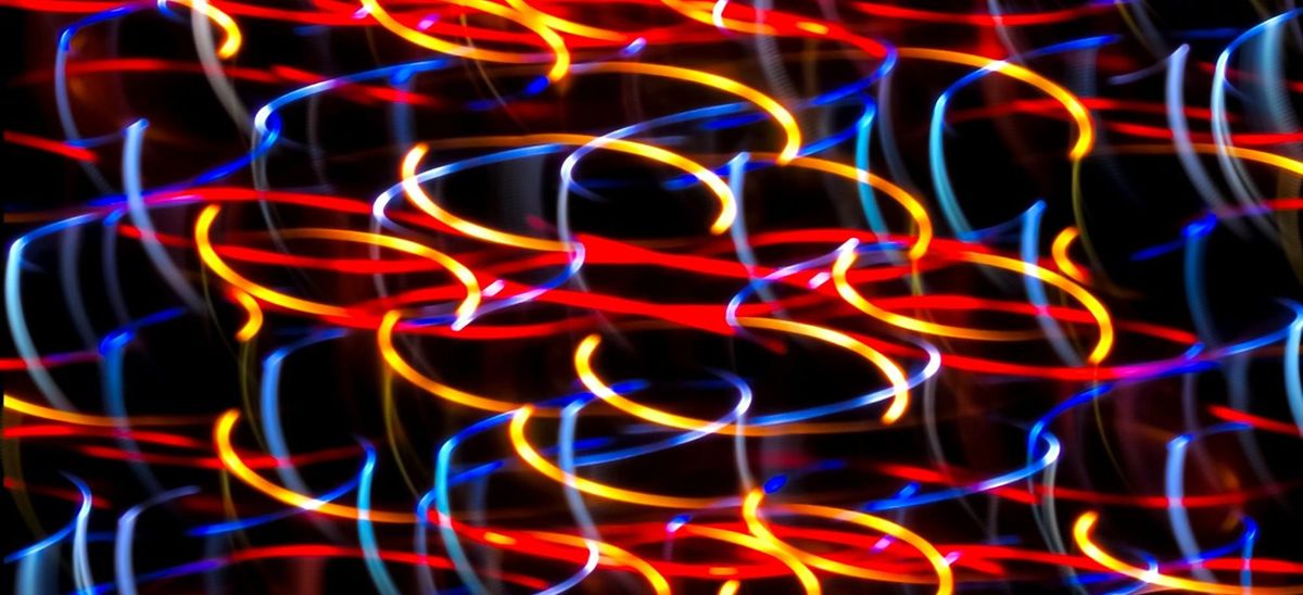 现象世界｜2025年的多重危机展望