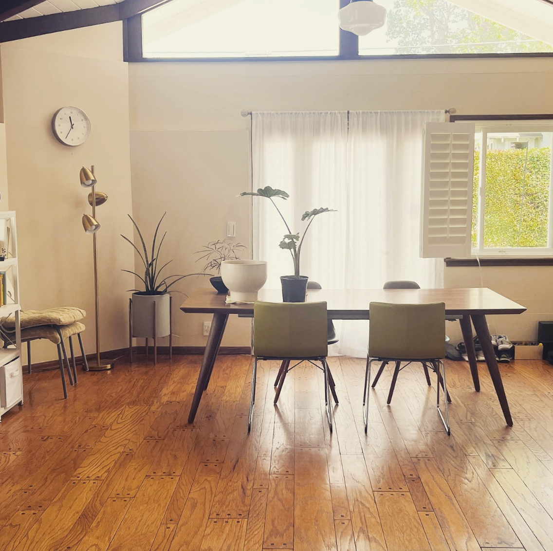 About 무제 無題 [mu-jeh]