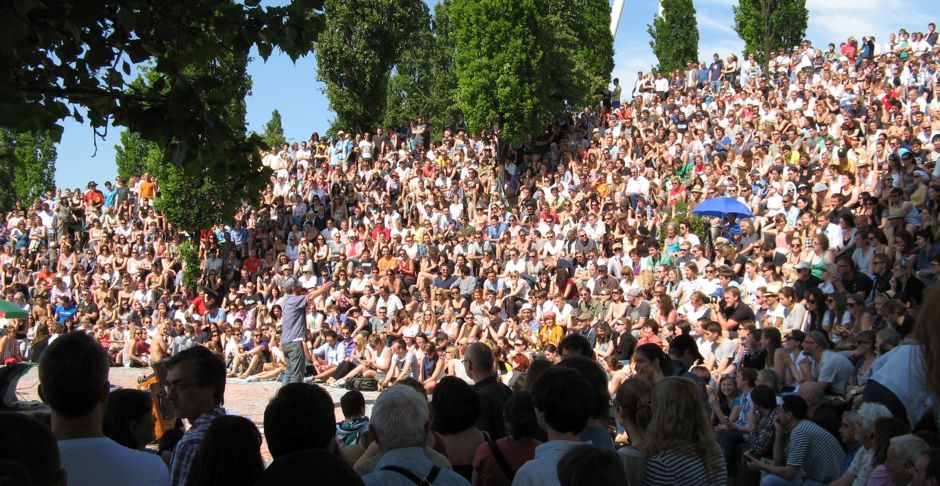 Karaoke im Mauerpark