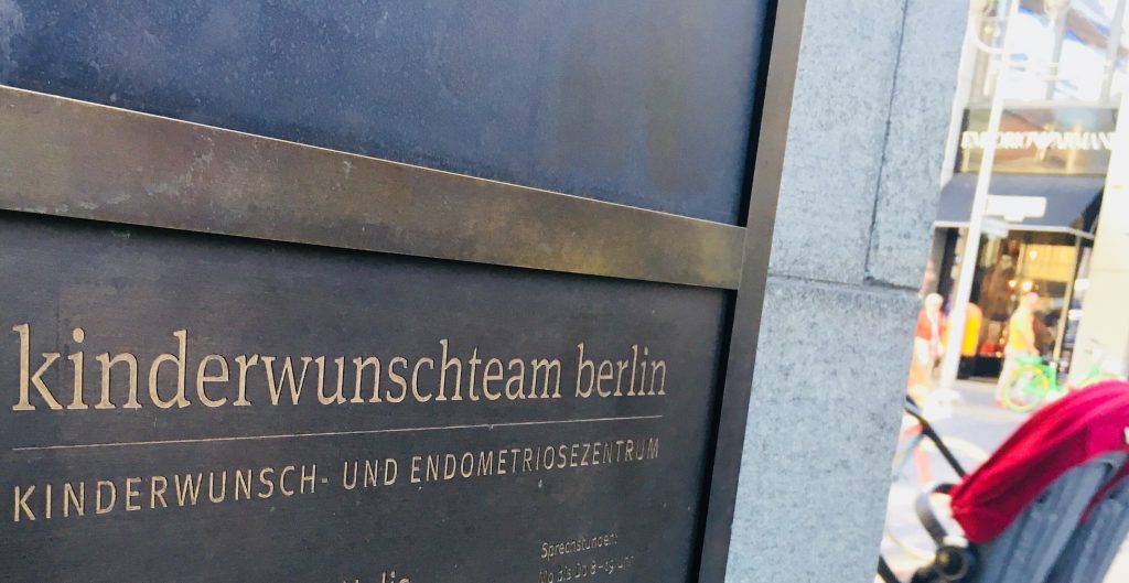 Das Kinderwunschzentrum in der Friedrichstraße: Anlaufstelle für viele unglückliche Paare (Foto: Constanze Nauhaus)