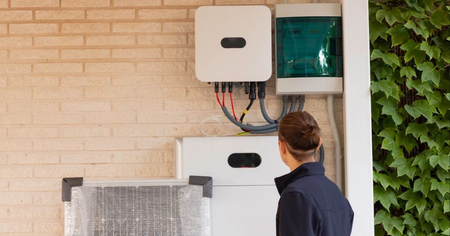 Revolutionize Your Energy Savings: The Ultimate Hybrid Solar Inverter