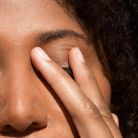 Can You Put Eye Cream On Your Eyelids
