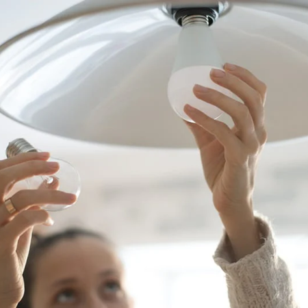 Can I Use Dimmable Bulbs In Non Dimmable Lamp