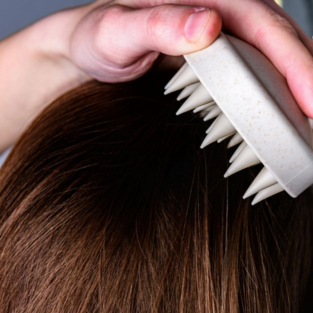 Does a Scalp Scrubber Help With Dandruff
