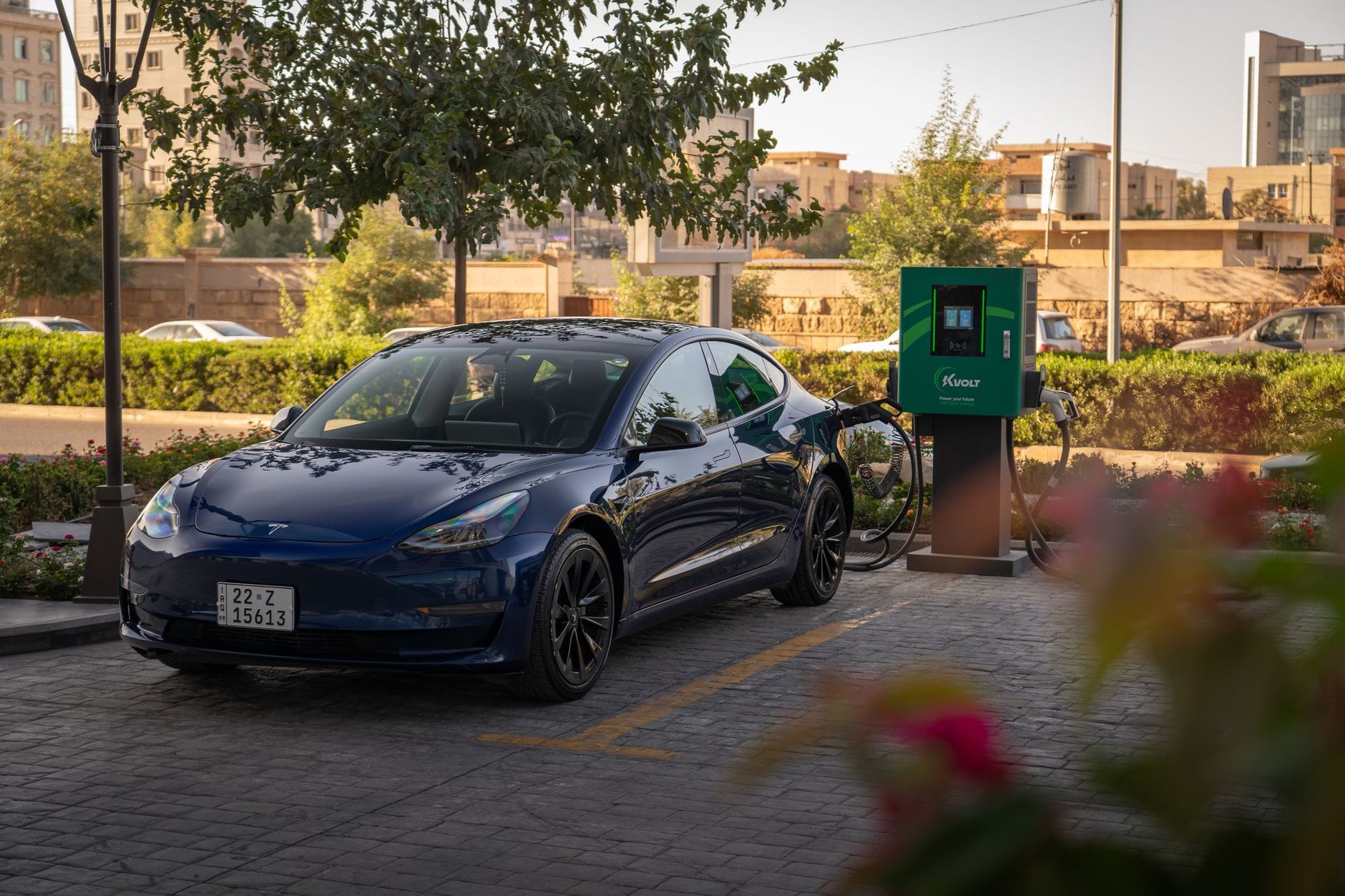 EV Charging Costs UK: Home Charging vs Public Charging Compared