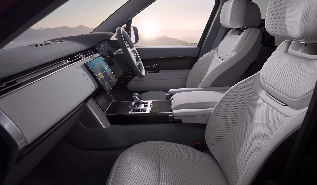 Range Rover Electric interior with Light Cloud Ultrafabrics and Kvadrat trim