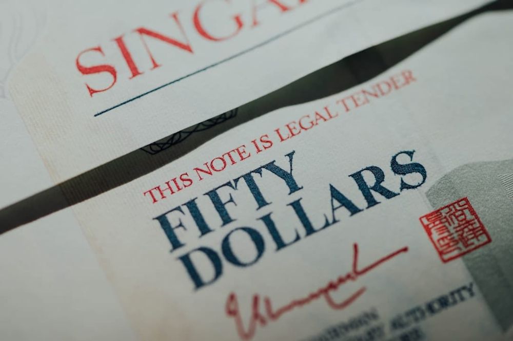 Who Pays Stamp Duty in the UK? Buyer or Seller? 2026