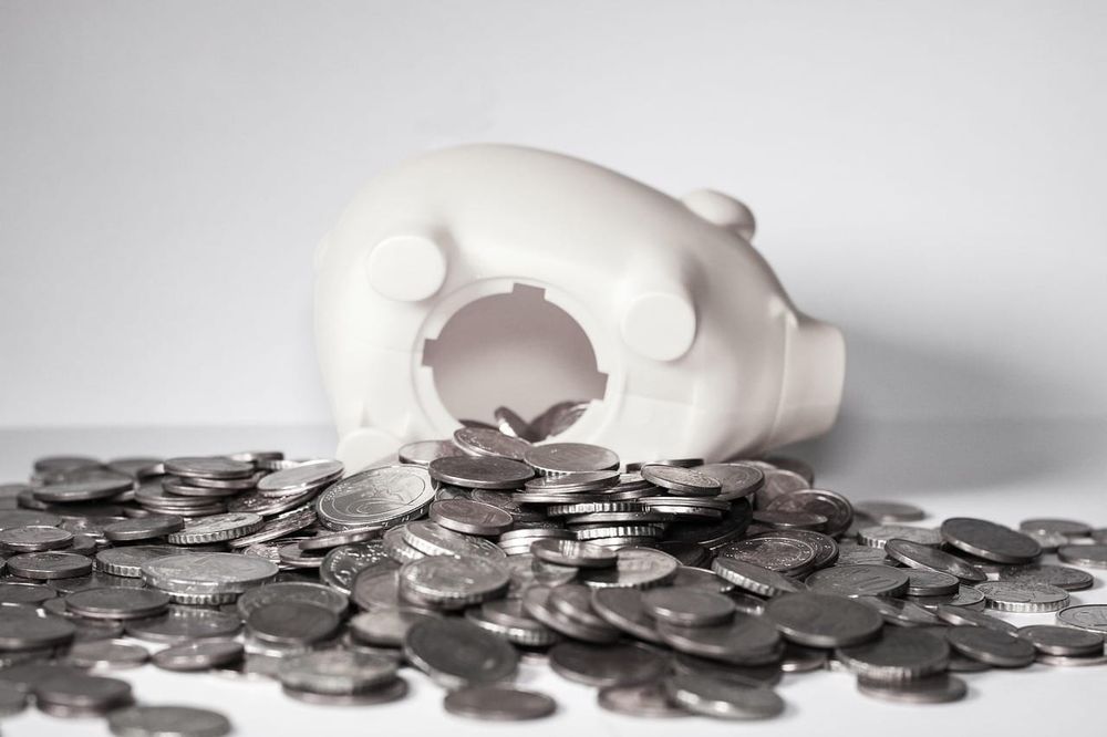 50 Ways to Save Money UK 2026: Energy, Food & Subscriptions