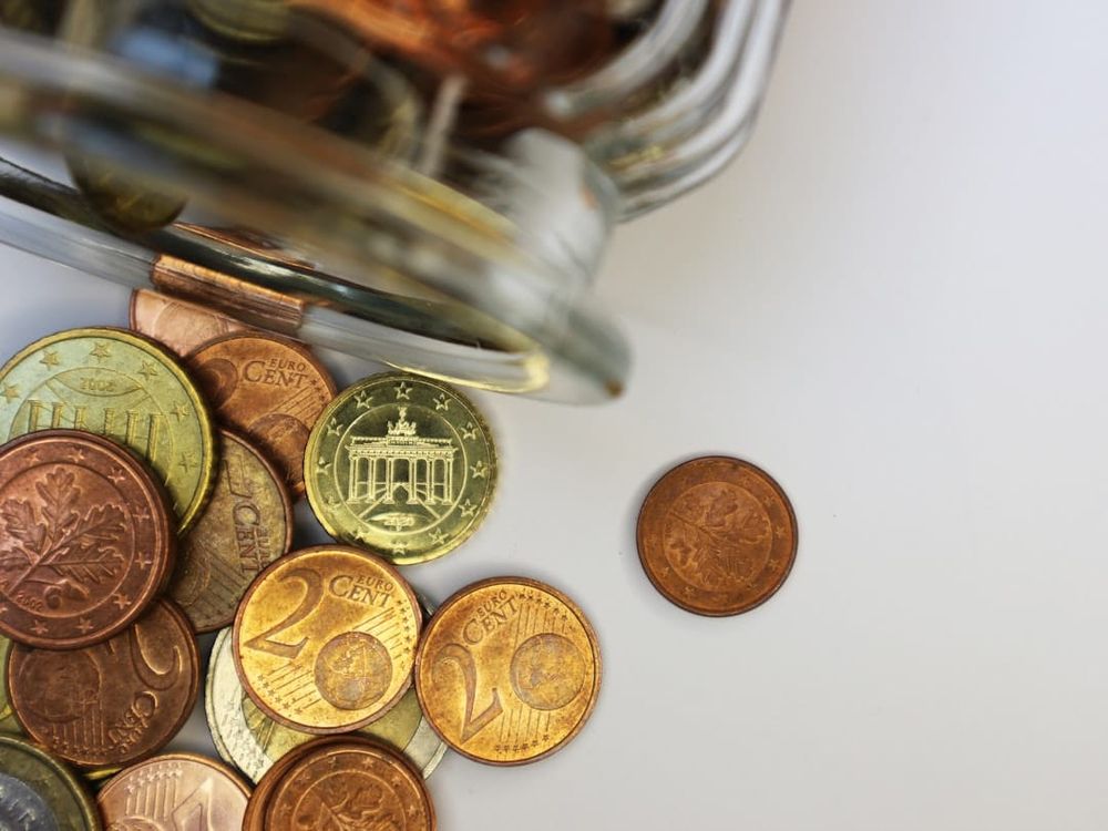 Best UK Savings Accounts April 2026: 4.75% Easy Access to 8% Regular