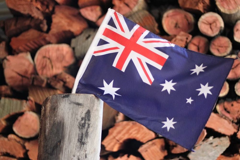 Australia Tax vs UK Tax 2026 -- Income, Super and CGT Side-by-Side