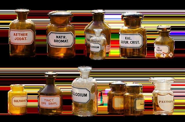 Lightweight Pharmacy Carts — UNITED LINCOLNSHIRE TEACHING HOSPITALS NHS TRUST | Bid intelligence