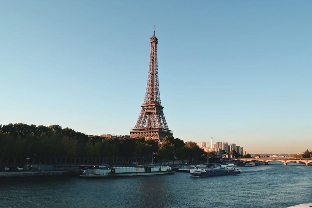Moving to France from UK 2026 -- Visa, Tax, Healthcare and Cost