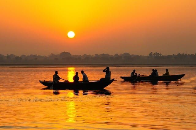Moving to the UK from India: Complete Guide