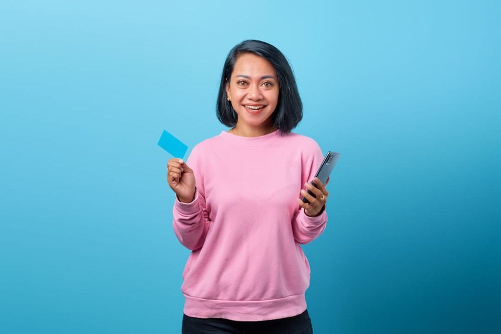 Under-18 Bank Account UK 2026 — Best Options Compared