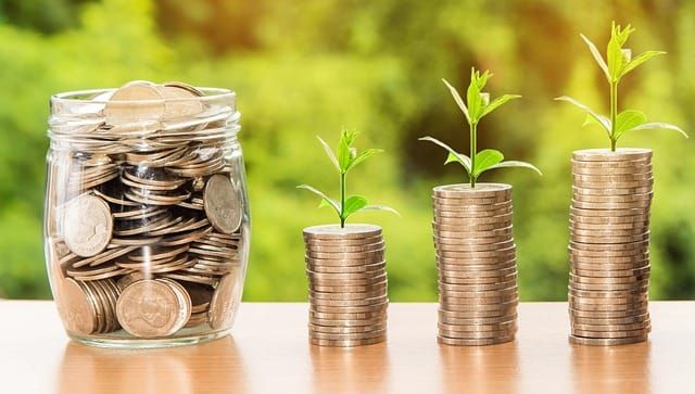 UK Investment Trusts vs ETFs Compared