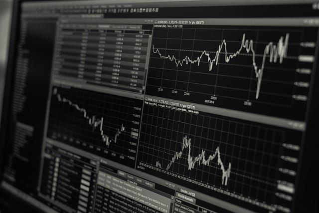 VAT Flat Rate Scheme UK 2026: Is It Still Worth It? Full Cost-Benefit Analysis