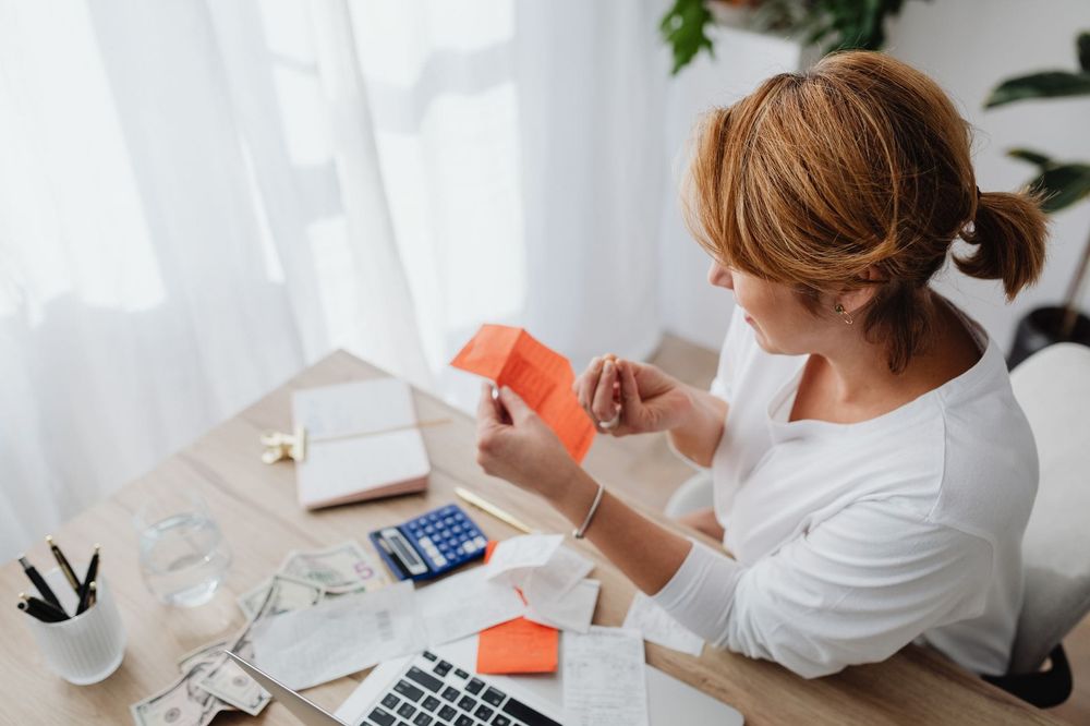 How to Get Broadband Help If You Are on Benefits
