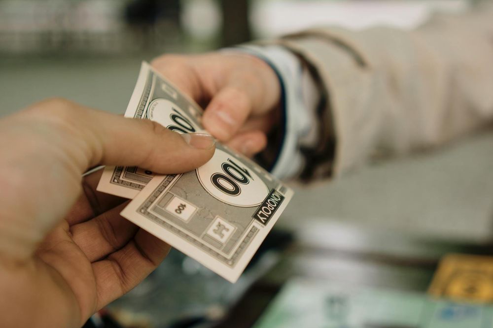 legal fees cost money uk