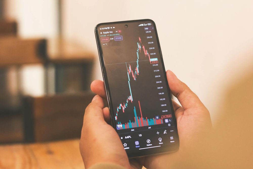 How to Factory Reset a Mobile Phone Before Selling