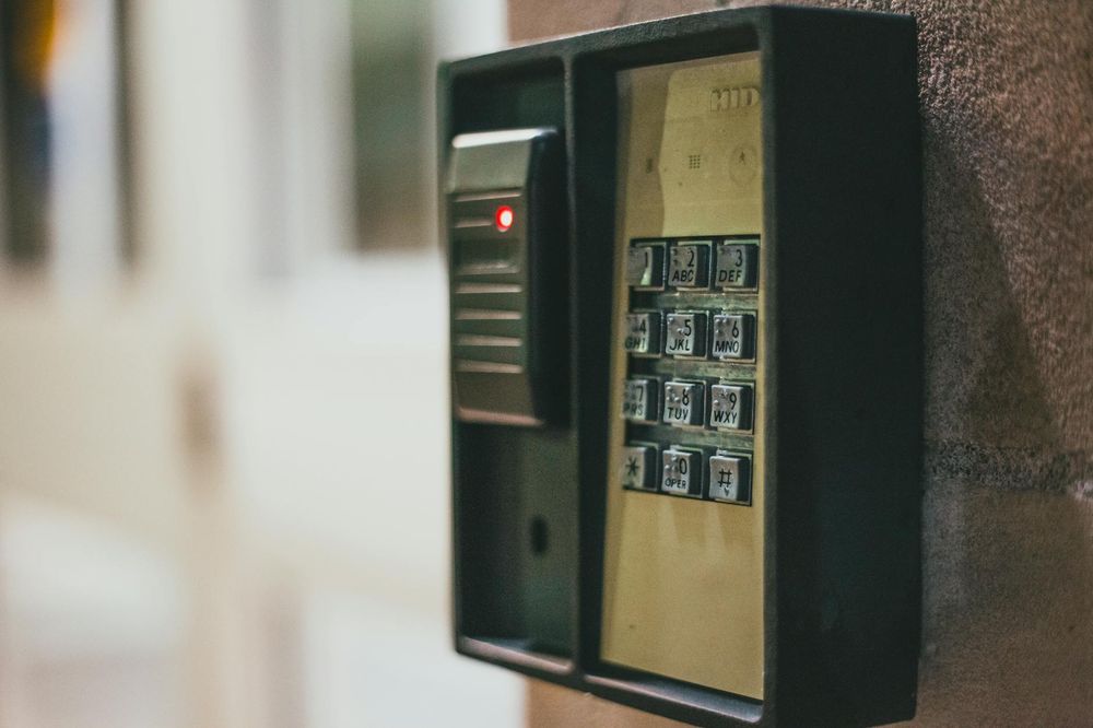 Home Alarm Systems and the PSTN Switch-Off: What You Need to Do