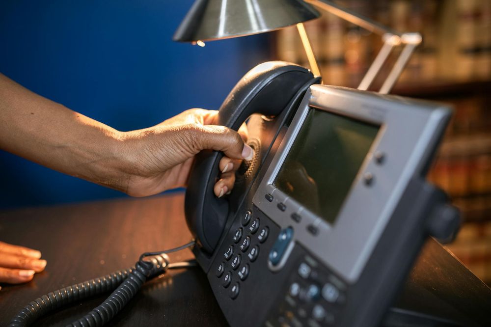 How to Keep Your Landline Number When Switching Broadband and Phone Provider