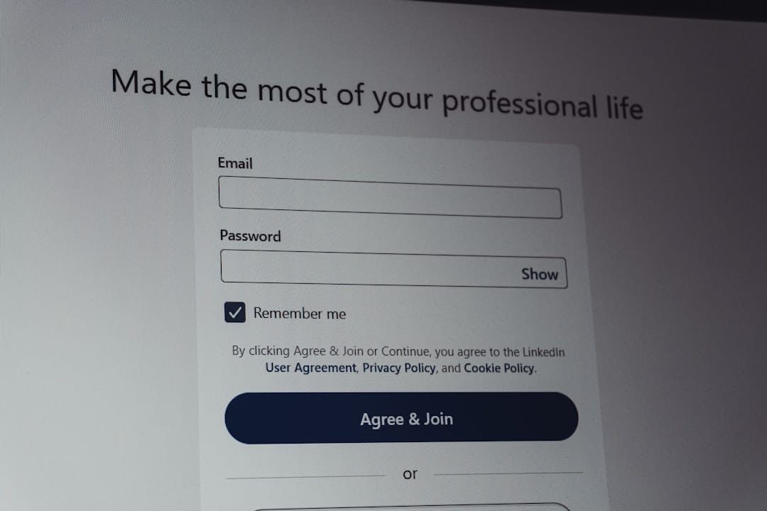 How to Tax Your Car UK 2026/27: Online, Phone and Post Office &mdash; Correct Rates