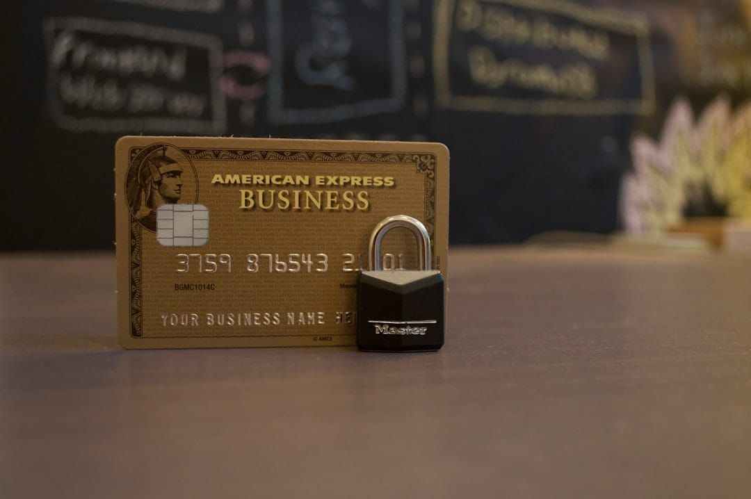 Business Banking UK 2026: FSCS, Open Banking, Starling, Tide, Allica Compared
