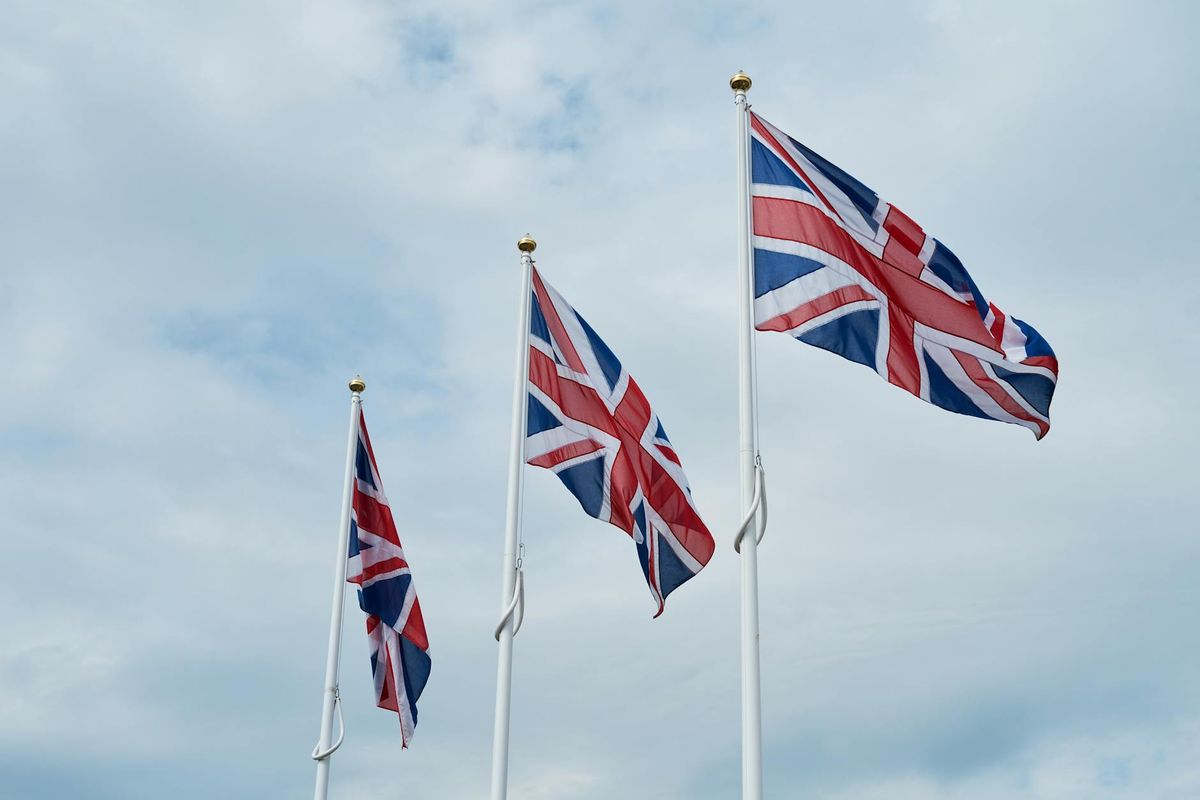 UK Citizenship Ceremony 2026 - Kaeltripton UK visa guide 2026