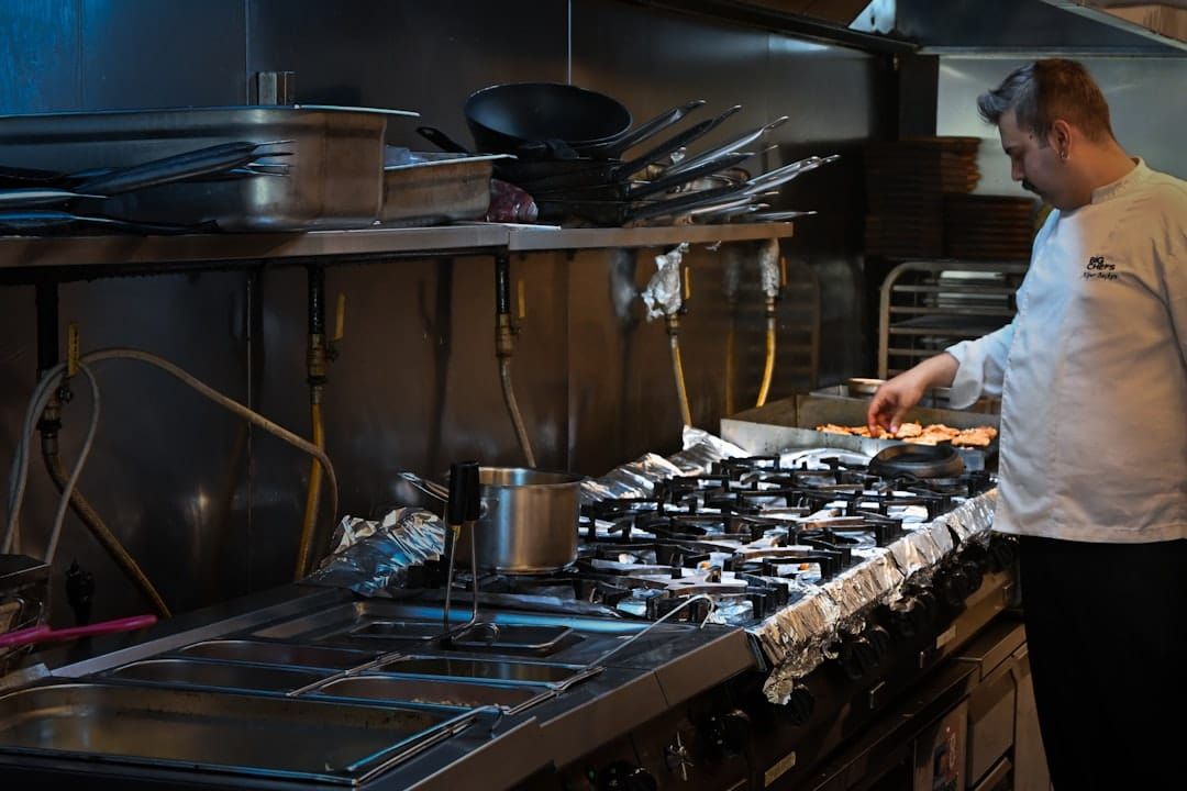 Hospitality Business Energy UK: Hotel, Pub and Restaurant Cost Profiles
