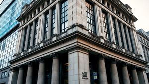Scottish Mortgage Investment Trust: What It Is, What It Holds and How to Buy