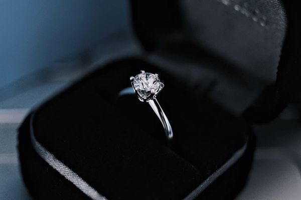 Engagement Ring Insurance UK: How to Insure Your Ring 2026