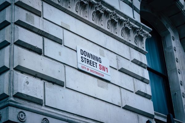 Mandelson Vetting Scandal: Foreign Office Chief Olly Robbins Sacked as Starmer Faces Calls to Resign