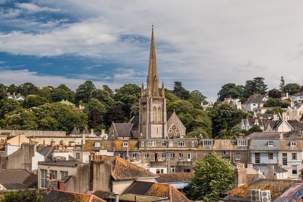 Help to Buy ISA vs Lifetime ISA UK 2026: Which Is Better for First-Time Buyers?