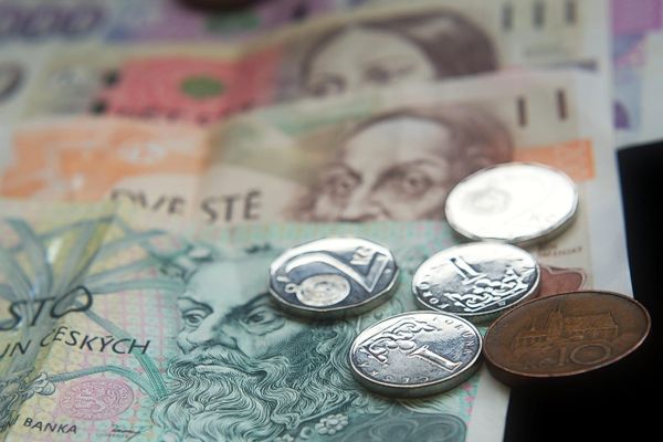 Minimum Wage UK 2026: National Living Wage Rates from April 2026