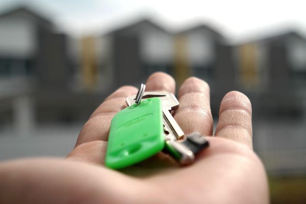 Zero Deposit Mortgages UK: 100% Loans, Track Record Products and Family Backed Routes