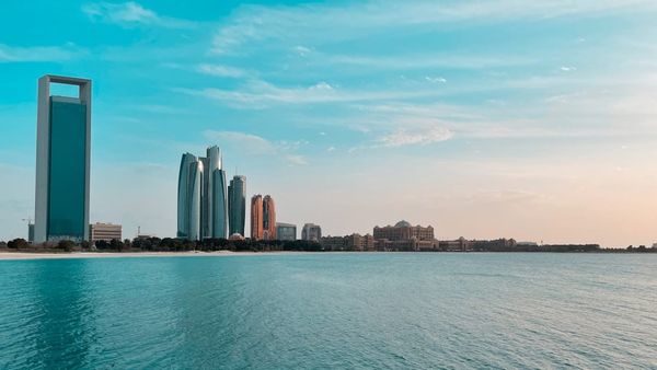 Content writing services in Abu Dhabi: ADGM, federal, and sovereign