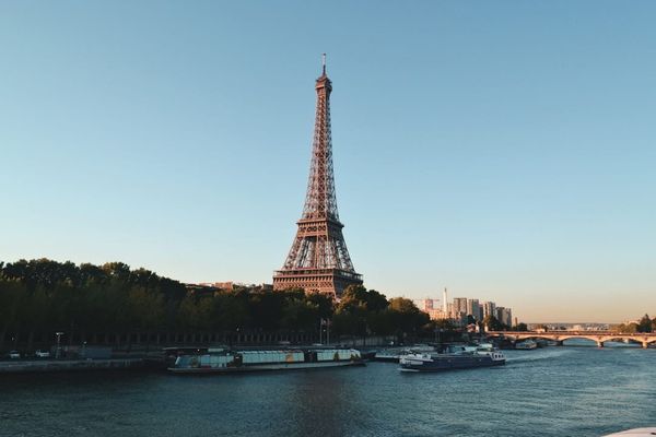 Moving to France from UK 2026 -- Visa, Tax, Healthcare and Cost
