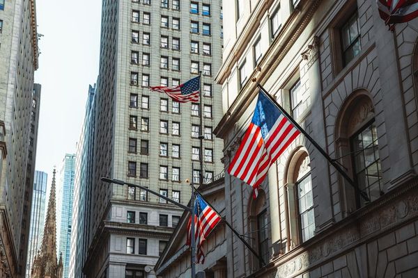 UK Visa Cost From USA 2026: Full Fees, ETA vs Visa, Application Centres