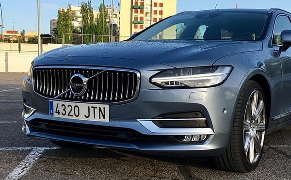 Volvo Car Insurance UK 2026: Average Costs, Groups & Cheapest Quotes